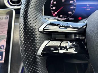 MERCEDES-BENZ C CLASS C200 Amg Line 5Dr 9G-Tronic