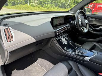 MERCEDES-BENZ EQC Eqc 400 300Kw Amg Line Premium 80Kwh 5Dr Auto
