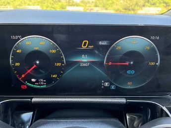 MERCEDES-BENZ EQA Eqa 250 140Kw Amg Line 66.5Kwh 5Dr Auto