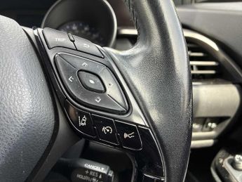 TOYOTA C-HR 1.2T Excel 5Dr Cvt