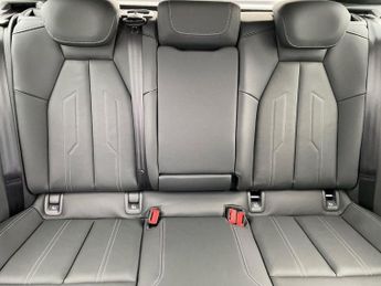 AUDI Q4 210Kw 45 Quattro 82Kwh S Line 5Dr Auto [Lth/Tech]
