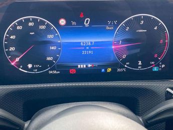 MERCEDES-BENZ A CLASS A200D Amg Line Executive 5Dr Auto