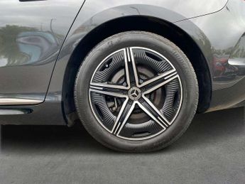MERCEDES-BENZ EQE Eqe 350+ 215Kw Amg Line Nt Ed Prem 96Kwh 4Dr Auto