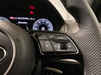 AUDI Q2 1.5 Tfsi Cod 35 S Line Suv 5Dr Petrol S Tronic Euro 6 (S/S) (150