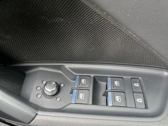 AUDI A3 1.5 Tfsi 35 S Line Sportback 5Dr Petrol S Tronic Euro 6 (S/S) (1