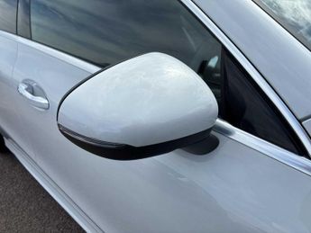 MERCEDES-BENZ CLA Cla 200 Amg Line Premium 5Dr Tip Auto