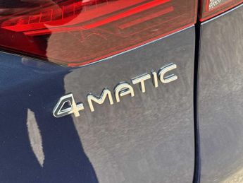 MERCEDES-BENZ EQC Eqc 400 300Kw Amg Line Premium 80Kwh 5Dr Auto