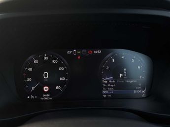 VOLVO XC40 1.5 T3 [163] R Design 5Dr Geartronic