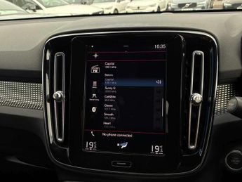 VOLVO XC40 1.5 T3 [163] R Design 5Dr Geartronic