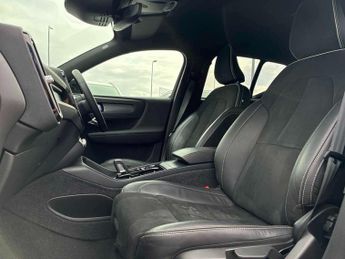 VOLVO XC40 1.5 T3 [163] R Design 5Dr Geartronic