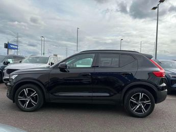 VOLVO XC40 1.5 T3 [163] R Design 5Dr Geartronic