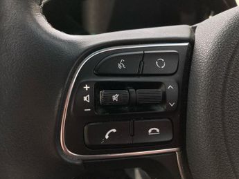 KIA NIRO Niro 1.6 Gdi Hybrid 4 5Dr Dct Estate