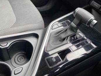 KIA NIRO 1.6 Gdi Hybrid 2 5Dr Dct