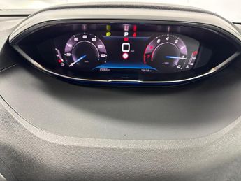 PEUGEOT 3008 1.2 Puretech Allure Premium Suv 5Dr Petrol Eat Euro 6 (S/S) (130