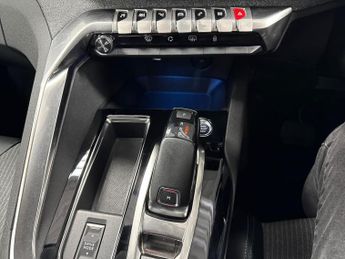 PEUGEOT 3008 1.2 Puretech Allure Premium Suv 5Dr Petrol Eat Euro 6 (S/S) (130