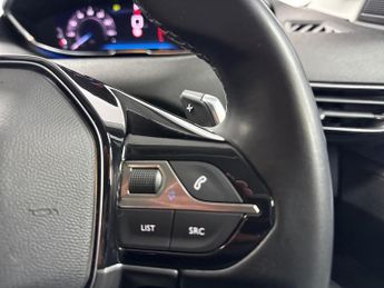 PEUGEOT 3008 1.2 Puretech Allure Premium Suv 5Dr Petrol Eat Euro 6 (S/S) (130