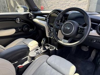 MINI HATCHBACK 135Kw Cooper S Level 3 33Kwh 3Dr Auto