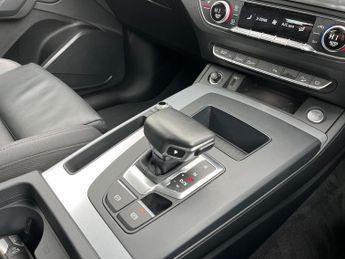 AUDI Q5 2.0 Tdi 40 Sport Sportback 5Dr Diesel S Tronic Quattro Euro 6 (S