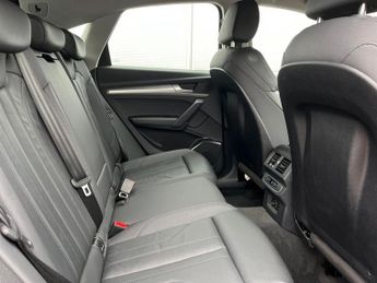 AUDI Q5 2.0 Tdi 40 Sport Sportback 5Dr Diesel S Tronic Quattro Euro 6 (S