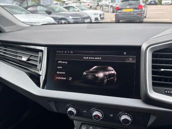 AUDI A1 30 Tfsi 110 Sport 5Dr S Tronic [Tech Pack]