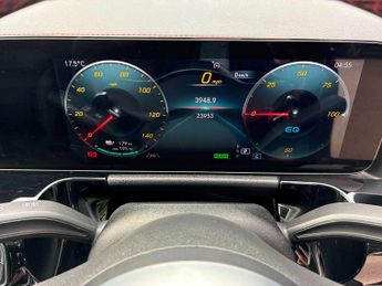 MERCEDES-BENZ EQA Eqa 250 140Kw Amg Line 66.5Kwh 5Dr Auto