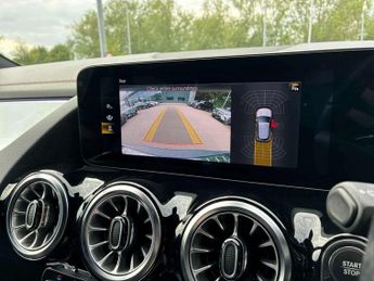 MERCEDES-BENZ EQA Eqa 250 140Kw Amg Line 66.5Kwh 5Dr Auto