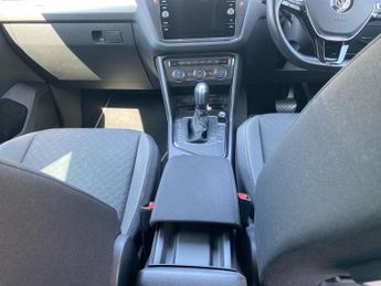 VOLKSWAGEN TIGUAN 2.0 Tdi Match Suv 5Dr Diesel Dsg Euro 6 (S/S) (150 Ps)