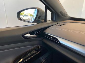 VOLKSWAGEN Id.5 210Kw Match Pro 77Kwh 5Dr Auto