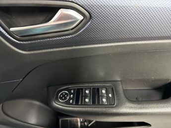 RENAULT ARKANA 1.3 Mhev Evolution Suv 5Dr Petrol Edc 2Wd Euro 6 (S/S) (140 Ps)