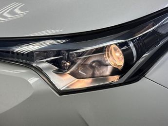 TOYOTA C-HR 1.8 Vvt-H Excel Suv 5Dr Petrol Hybrid Cvt Euro 6 (S/S) (122 Ps)