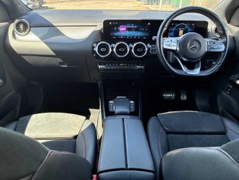 MERCEDES-BENZ GLA Gla 200D Amg Line Executive 5Dr Auto