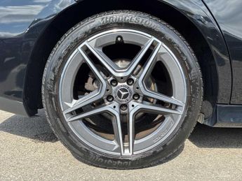 MERCEDES-BENZ CLA Cla 180 Amg Line 4Dr Tip Auto