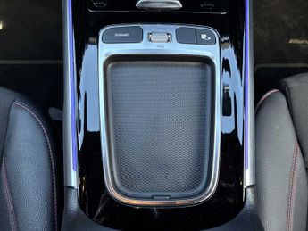 MERCEDES-BENZ EQB Eqb 250+ 140Kw Urban Edition 70.5Kwh 5Dr Auto