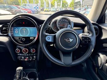 MINI HATCHBACK 1.5 Cooper Classic 3Dr Auto