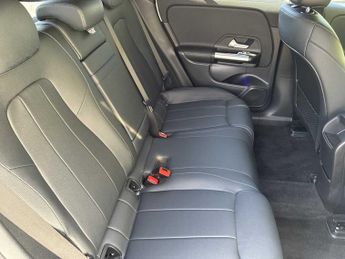 MERCEDES-BENZ EQA Eqa 250+ 140Kw Sport Executive 70.5Kwh 5Dr Auto