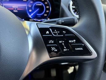 MERCEDES-BENZ EQA Eqa 250+ 140Kw Sport Executive 70.5Kwh 5Dr Auto