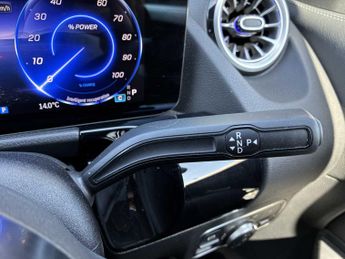 MERCEDES-BENZ EQA Eqa 250+ 140Kw Sport Executive 70.5Kwh 5Dr Auto