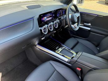 MERCEDES-BENZ EQA Eqa 250+ 140Kw Sport Executive 70.5Kwh 5Dr Auto