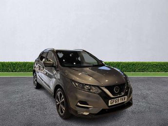Nissan Qashqai 1.3 Dig-T N-Connecta 5Dr