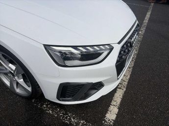 AUDI A4 40 Tfsi 204 S Line 5Dr S Tronic