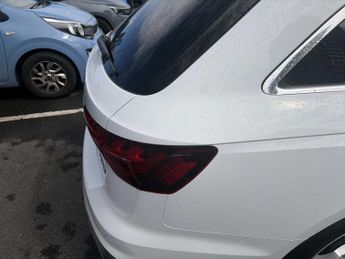AUDI A4 40 Tfsi 204 S Line 5Dr S Tronic