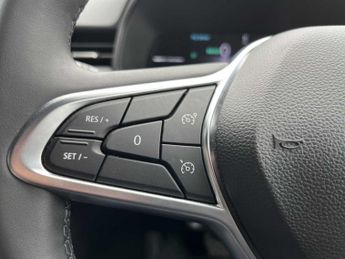 RENAULT CLIO 1.6 E-Tech Full Hybrid 145 Techno 5Dr Auto
