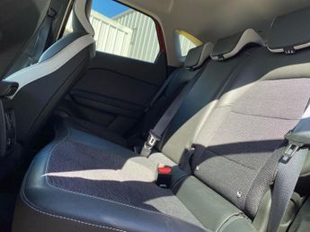 RENAULT CAPTUR 1.6 E-Tech Techno Suv 5Dr Petrol Hybrid Auto Euro 6 (S/S) (145 P