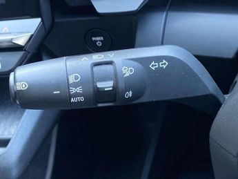 RENAULT MEGANE E-TECH 60Kwh Iconic Hatchback 5Dr Electric Auto (Optimum Charge) (220 P