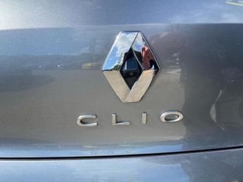 RENAULT CLIO 1.6 E-Tech Techno Hatchback 5Dr Petrol Hybrid Auto Euro 6 (S/S) 