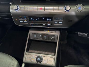 HYUNDAI KONA Kona 160Kw Advance 65Kwh 5Dr Auto Hatchback