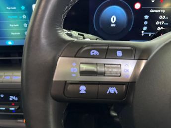 HYUNDAI KONA Kona 160Kw Advance 65Kwh 5Dr Auto Hatchback