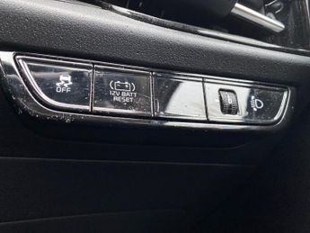 KIA NIRO 1.6 Gdi 127 Hybrid 2 Nav 5Dr Dct