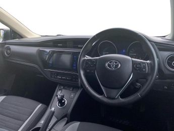 TOYOTA AURIS 1.8 Vvt-H Design Hatchback 5Dr Petrol Hybrid Cvt Euro 6 (S/S) (1