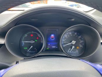 TOYOTA C-HR 1.8 Vvt-H Design Suv 5Dr Petrol Hybrid Cvt Euro 6 (S/S) (122 Ps)